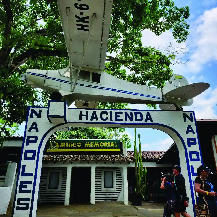 Tours a la Hacienda Nápoles